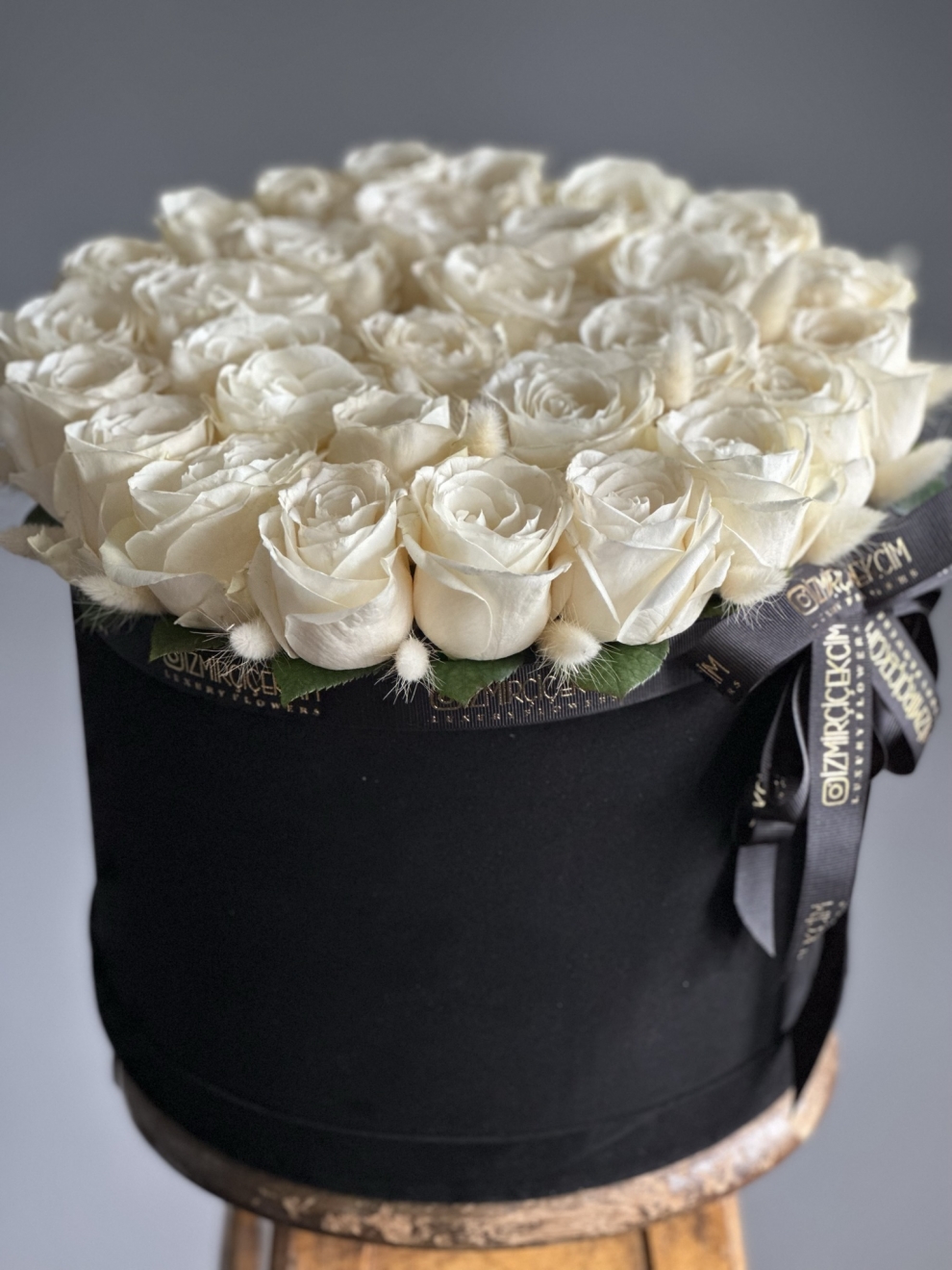 White Roses Box